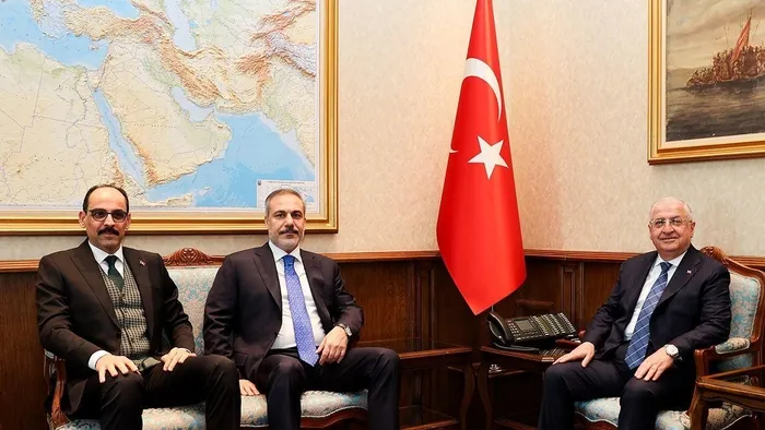 milli-savunma-bakani-yasar-guler-duyurdu-irakla-ortak-harekat-merkezi-kurulacak-1710962039864.jpeg Milli Savunma Bakanı Yaşar Güler açıkladı: Irak'la ortak harekat merkezi kurulacak - 6