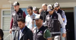 FETÖ’nün ’mahrem asker abileri’ne operasyon