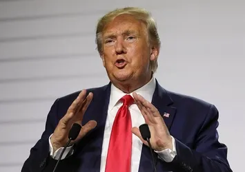 Donald Trump’tan ‘Dorian Kasırgası’ uyarısı