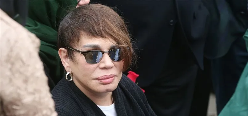 15 Temmuz gazilerinden Sezen Aksu hakkında suç duyurusu