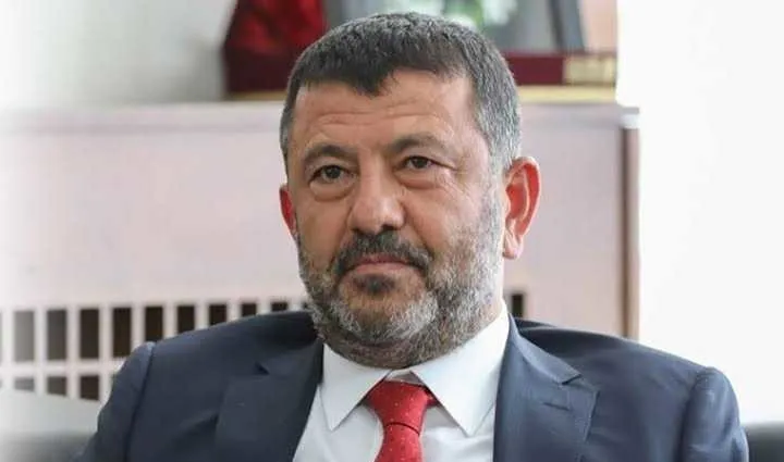1788107696482.jpg Veli Ağbaba ve ailesine 20 milyonluk tehdit! 4 şüpheli tutuklandı - 1
