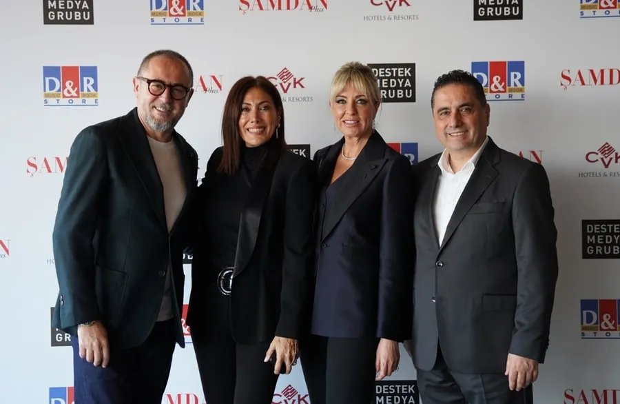 sosyete-hayran-kaldi-elon-muskin-annesi-maye-musk-istanbula-geldi-1773841193608.jpg Bülent Cankurt, Nalan Demircioğlu, Yelda Cumalıoğlu, Hakan Kayaman