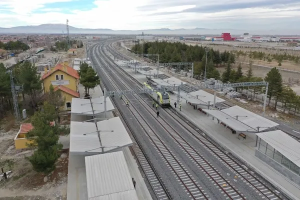 Konya-Karaman hızlı tren test sürüşleri başladı! İki il arası ulaşım süresi yarı yarıya düşecek - 4