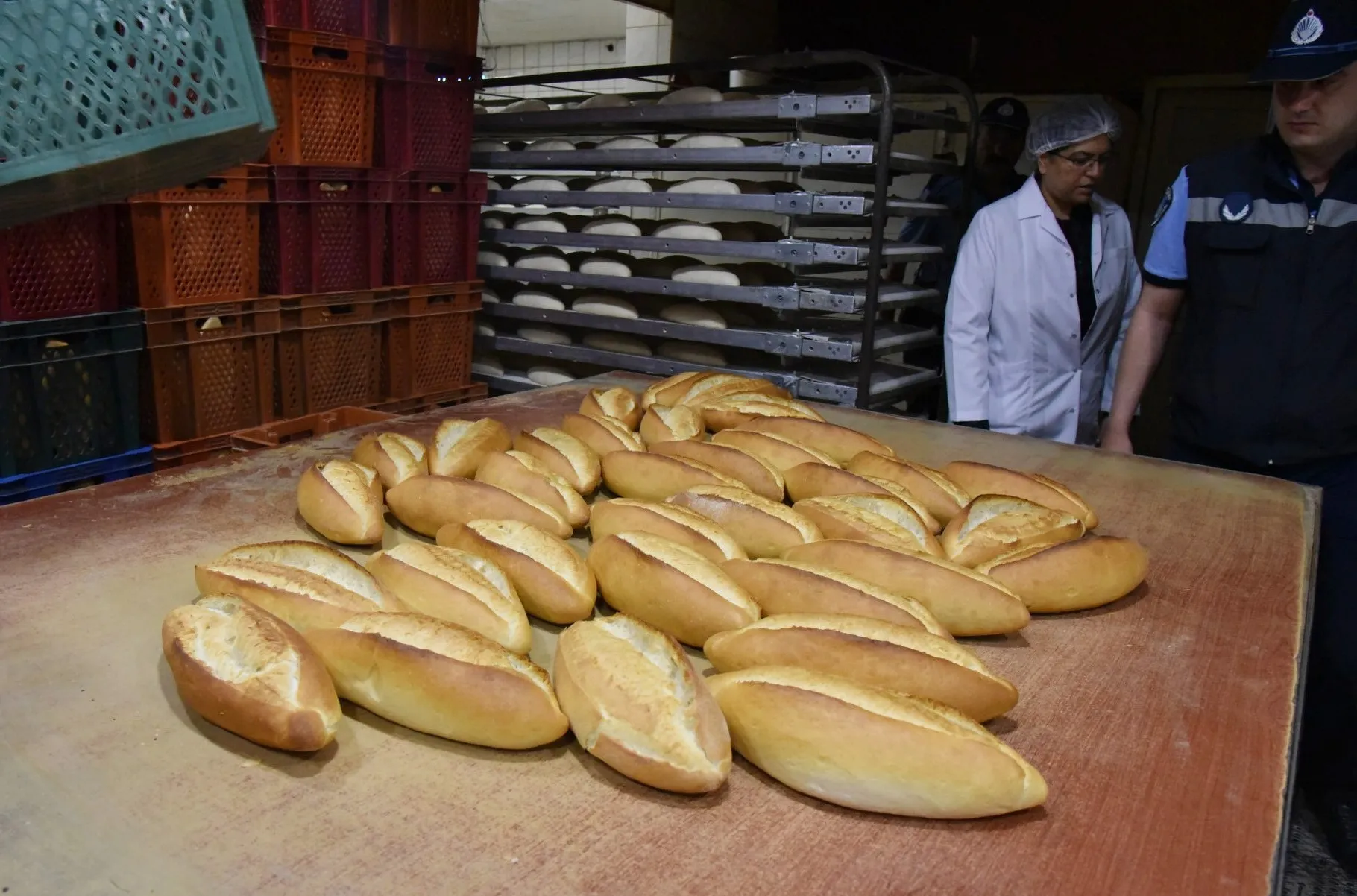 Manisa'da ekmeğe yapılan zammı mahkeme durdurdu
