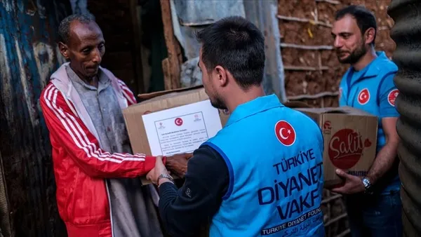 Türkiye Diyanet Vakfı’nın Kenya’da gıda yardımı dağıtımı sürüyor