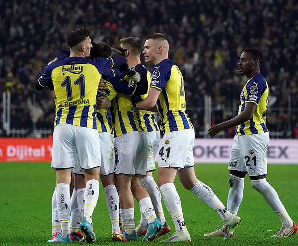 1647787251052.jpg Fenerbahçe geriden gelerek Konyaspor'u yendi! MAÇ SONUCU I Fenerbahçe Konyaspor 2-1 - 1
