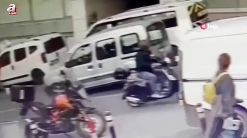 Ünlü şarkıcının evinde korkunç olay: Tamire gelen usta vuruldu