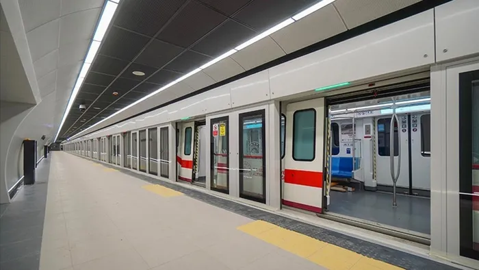 Mega hizmet! Arnavutköy-İstanbul Havalimanı Metro Hattı’nda seferler bugün başlıyor | 31 Mart’a kadar ücretsiz...