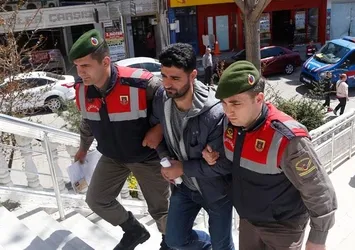 FETÖ şüphelileri yol kontrolünde yakalandı