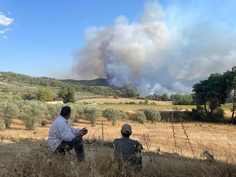 DÜN 2 MAHALLEDE DAHA YANGIN ÇIKTI