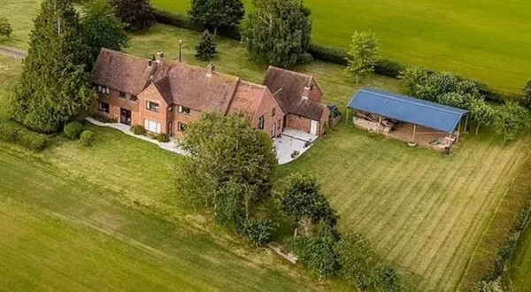 İngiltere’de yasak aşk cinayeti! Karısını 40 yıl foseptikte sakladı