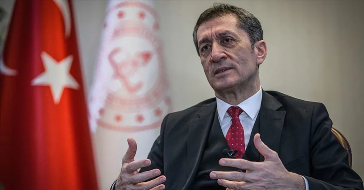 Milli Eğitim Bakanı Ziya Selçuk, EBA canlı ders programını paylaştı! Bu mesajı verdi