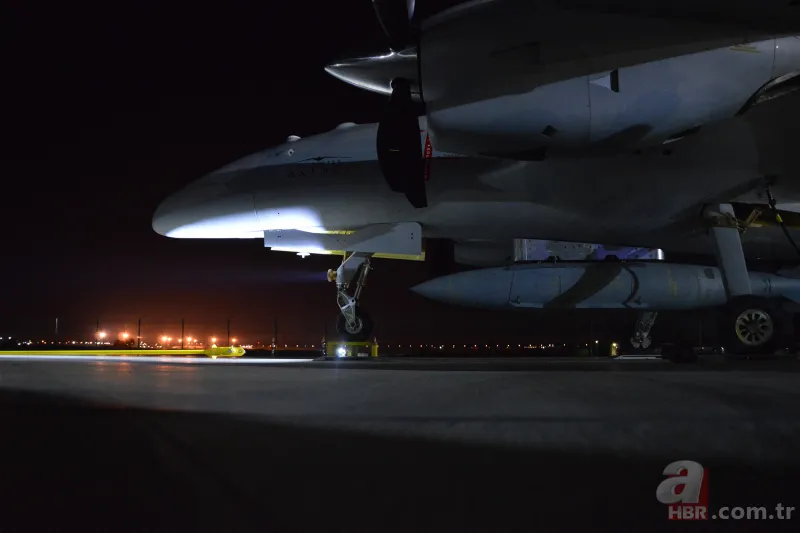 Bayraktar AKINCI TİHA'dan bir rekor daha! 1.360 kilogram yükle 13 saat 24 dakika uçtu 9