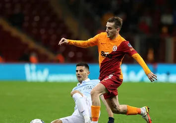 Galatasaraylı Berkan Kutlu: Hakem Zorbay Küçük Kerem Aktürkoğlu'na "yalancı" dedi