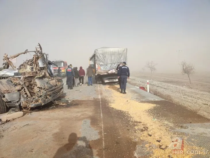 Konya’da kum fırtınası zincirleme kazaya sebep oldu