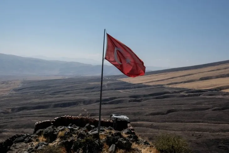 Türkiye sınırlarını nasıl koruyor? İşte 11 yılı kapsayan raporun detayları! Bakan Akar tek tek açıkladı