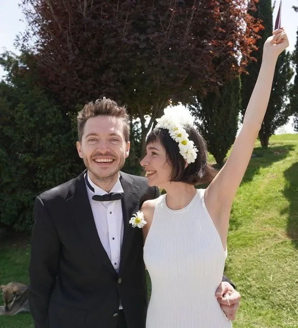Serkan Şenalp ve Esengül Yılmaz’ın gecikmeli düğünü yapıldı!