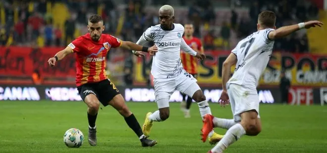 Kayserispor - Adana Demirspor maçı nefes kesti! 4 gollü maçta kazanan çıkmadı