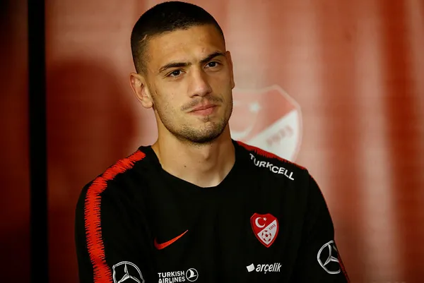 Merih Demiral paylaşılamıyor! Devler peşinde