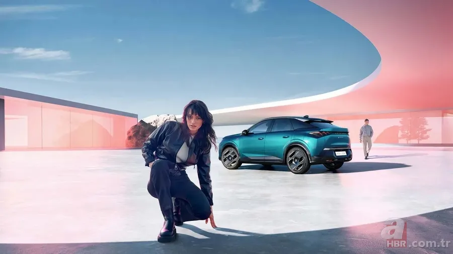 Benzinli araçların yakıt tüketimini yakaladı! 2024 Peugeot e-3008 tek şarj ile 700 KM menzil sunuyor! İşte detaylar… 9