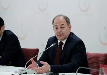Recep Akdağ: Kulağından tutar atarız