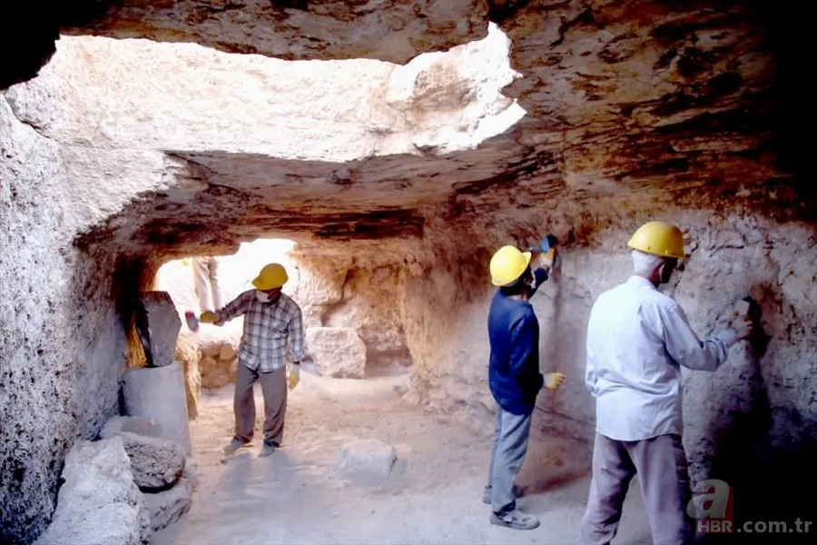 Diyarbakır'da bin 700 yıllık yeraltı tapınağı 14