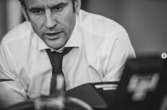 Macron hem boş yaptı hem de taklitçi çıktı