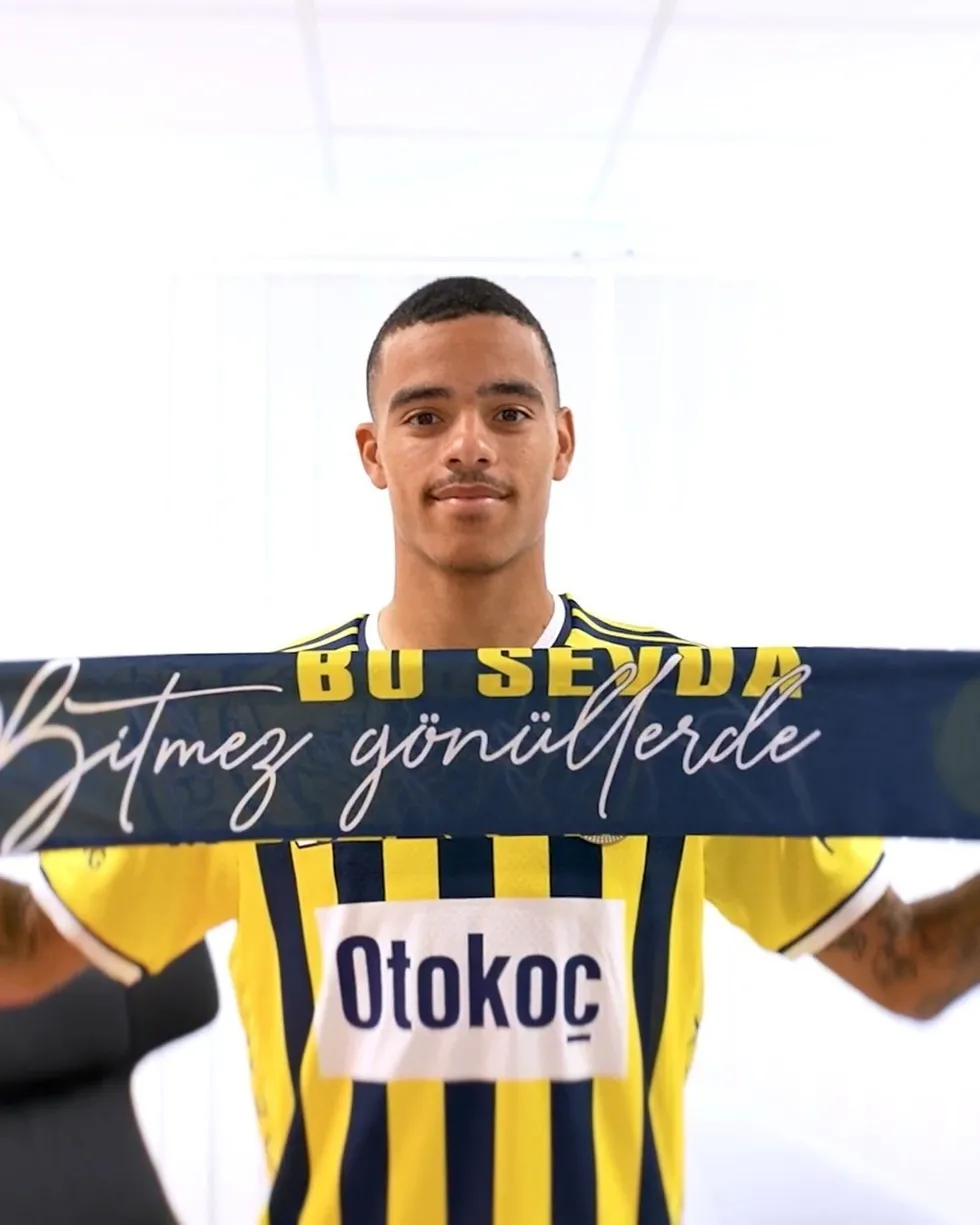 fenerbahcenin-yeni-transferi-greenwood-icin-geri-sayim-1784121032710.jpeg Fenerbahçe'nin yeni transferi Greenwood için geri sayım! Yıldız oyuncu İstanbul'a geliyor - 1