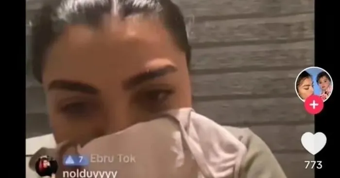 cani-anne-karagul-serbest-kaldi-solugu-yine-tiktokta-aldi-cocuklari-kanlar-icindeyken-bile-yayin-acmisti-1717239453958.jpeg Cani anne "Karagül" serbest kaldı soluğu yine TikTok'ta aldı! Çocukları kanlar içindeyken bile yayın açmıştı... - 1