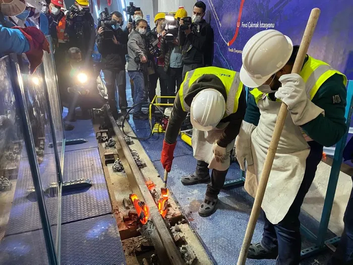 Sabiha Gökçen Havalimanı metroyla Kadıköy’e kesintisiz bağlanıyor! Yüzde 91’i tamamlandı