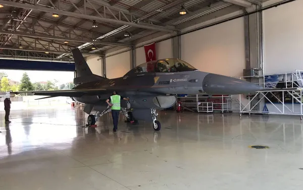 8 F-16 savaş uçağı Hava Kuvvetleri Komutanlığı'na teslim edildi - 2