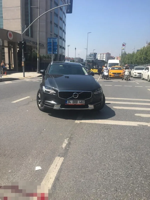 unlu-futbolcu-mustafa-muhammedin-cipinin-carptigi-yasli-adam-hayatini-kaybetti-1662297328919.jpg Ünlü futbolcu Mustafa Muhammed’in cipinin çarptığı yaşlı adam hayatını kaybetti! - 2