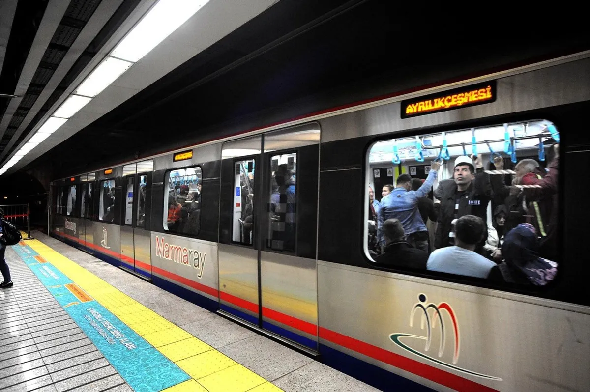 30 Ağustos Zafer Bayramı'nda ulaşım ücretsiz! Hangi hatlar bedava olacak? Marmaray, Başkentray, İZBAN - 3