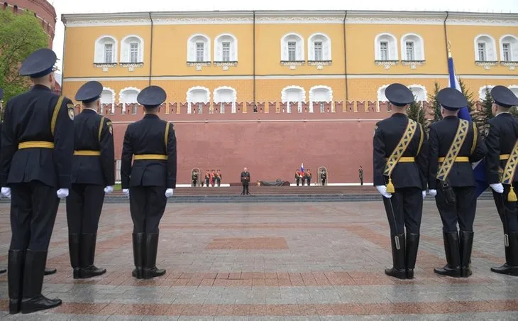 Rusya’da 9 Mayıs Zafer Günü törenlerle kutlandı! 75 yıl sonra bir ilk yaşandı