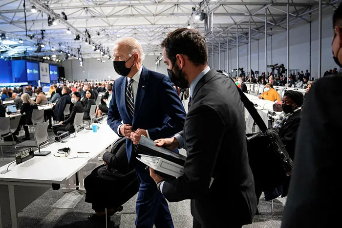 ABD Başkanı Joe Biden Glasgow’da 30 saniye uyudu! İşte o anlar...