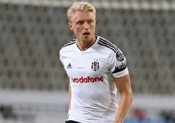 Andreas Beck, Mario Gomez'i eleştirdi