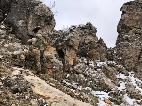 son-dakika-batmanda-eren-kis-34-operasyonu-basladi-677-personel-katiliyor-1649237991218.jpg Son dakika: Batman'da Eren Kış-34 operasyonu başladı! 677 personel katılıyor - 4