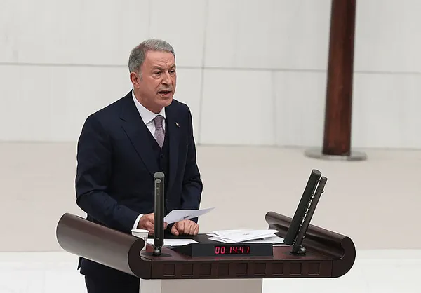 Son dakika: Milli Savunma Bakanı Hulusi Akar'dan terörle mücadele mesajı! - 4