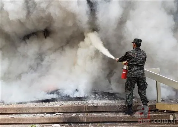 Honduras’ta protestocular ABD elçilik binasının kapısına dayandı 6