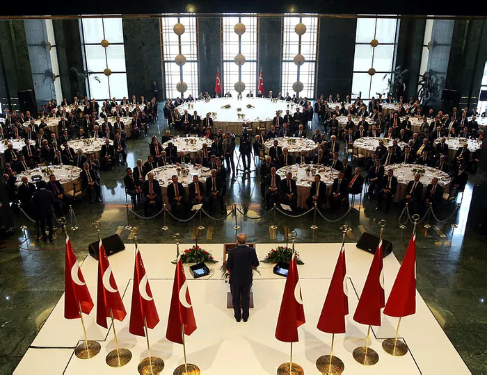 Cumhurbaşkanı Erdoğan uyardı: Telefonlar kapalı olmayacak - 2