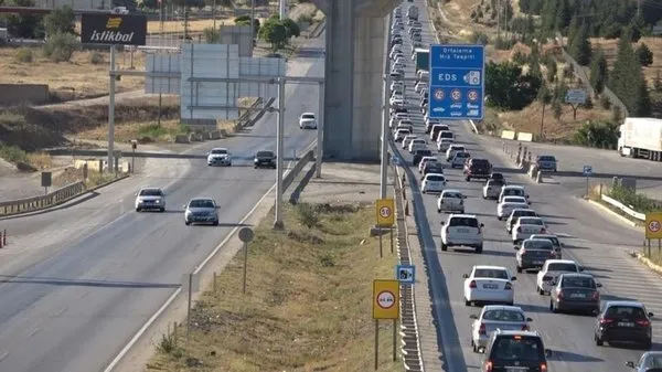 Kurban Bayramı trafiği başladı Ankara yönü durma noktasına geldi! İşte karayollarında son durum - 2