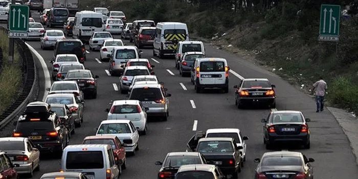 yarin-toplu-tasima-ucretsiz-mi-9-eylul-otobusler-bedava-mi-1725791381801.jpg Bugün toplu taşıma ücretsiz mi? 9 Eylül otobüsler bedava mı? İstanbul, İzmir, Ankara ücretsiz sefer saatleri - 1