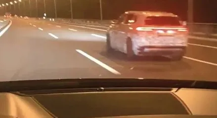 toggun-goruntusu-gundeme-oturdu-solladigi-otomobilin-surucusu-konustu-satisa-cikar-cikmaz-ilk-yazilanlardan-bi-1657005587616.jpg TOGG’un görüntüsü gündeme oturdu! Solladığı otomobilin sürücüsü konuştu: Satışa çıkar çıkmaz ilk yazılanlardan birisi olacağım - 1