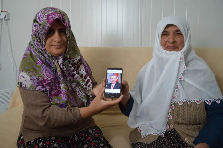 ruyasi-gercek-oldu-baskan-erdogan-ile-gorustu-1588494255091.jpg Rüyası gerçek oldu! Başkan Erdoğan ile görüştü - 1