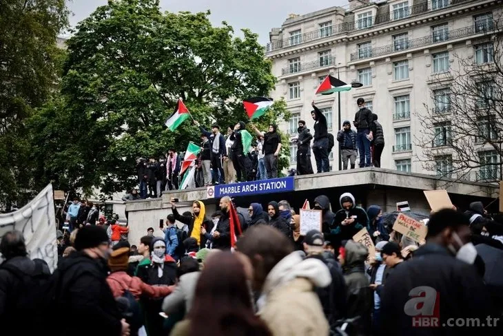 İngiltere'de İsrail'in Gazze saldırıları protesto edildi! Binlerce kişi...