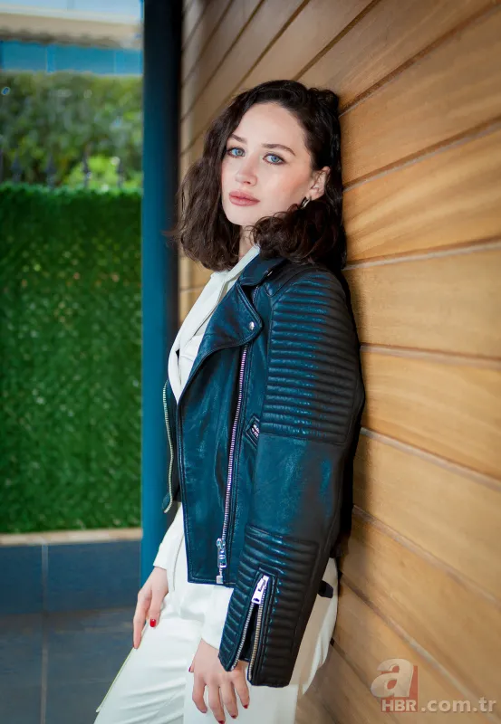 Tuzak’ın Luna'sı kimdir? Tuzak’ın Luna'sı İlayda Çevik’in sevgilisi de oyuncu çıktı! Meğer Maraşlı’nın yıldızıymış… 3