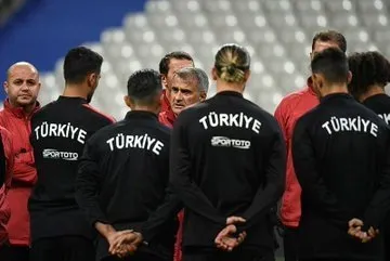 Şenol Güneş son kararını verdi! İşte Fransa Türkiye maçı ilk 11’i
