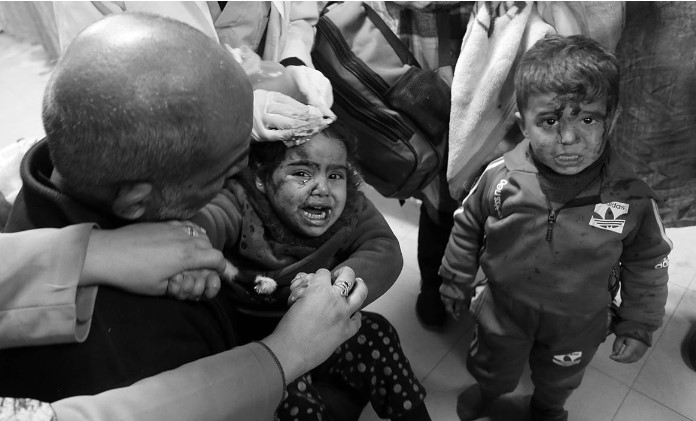 İşgalciler bayramda da kan döktü! El-Bureyc Mülteci Kampı’na saldırdılar: 6’sı çocuk 9 ölü