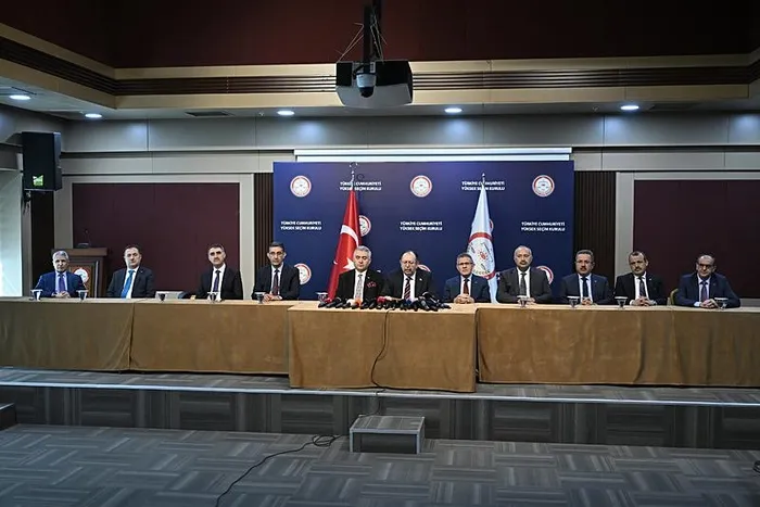 iste-31-martin-kesin-sonuclari-ysk-baskani-yener-tek-tek-acikladi-hangi-parti-kac-belediye-kazandi-1715014710963.jpeg İşte 31 Mart'ın kesin sonuçları! YSK Başkanı Yener tek tek açıkladı: Hangi parti kaç belediye kazandı? - 1