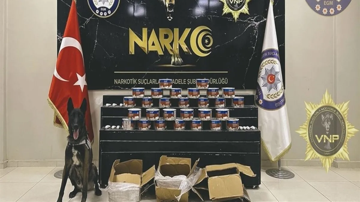 Van'da üç ayrı operasyonda 113 kilo uyuşturucu ele geçirildi